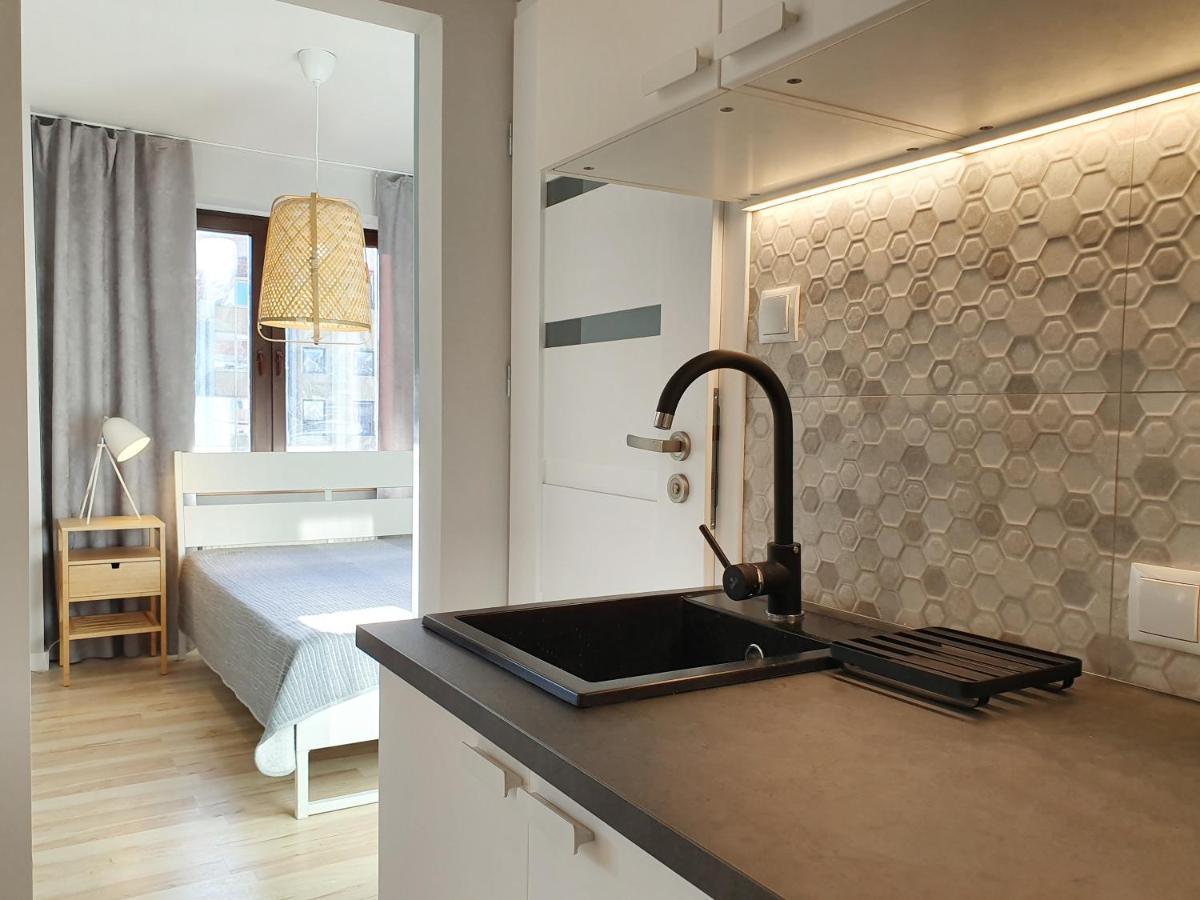 Comfy Apartments - Old Town Marine Гданск Екстериор снимка