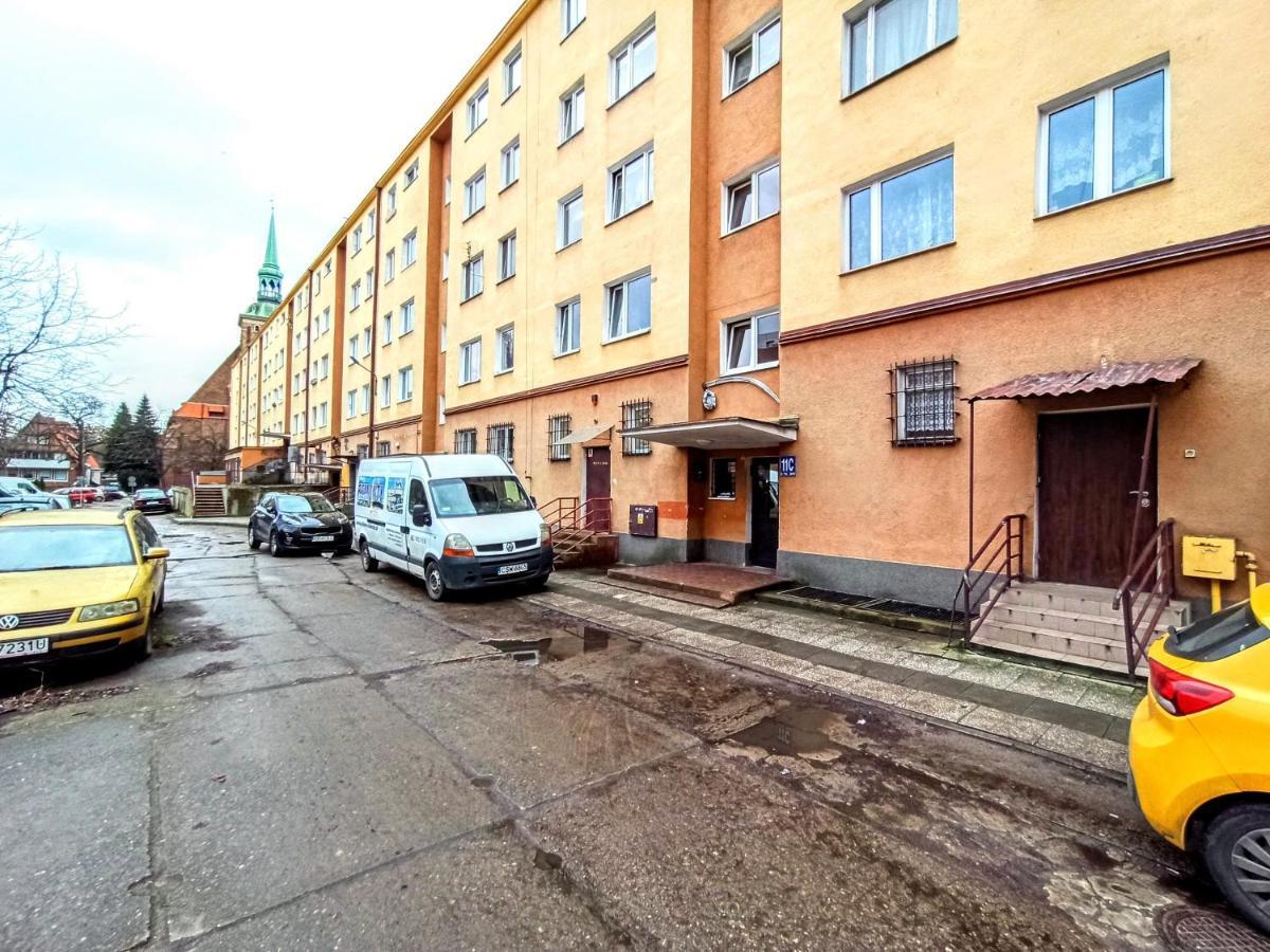 Comfy Apartments - Old Town Marine Гданск Екстериор снимка